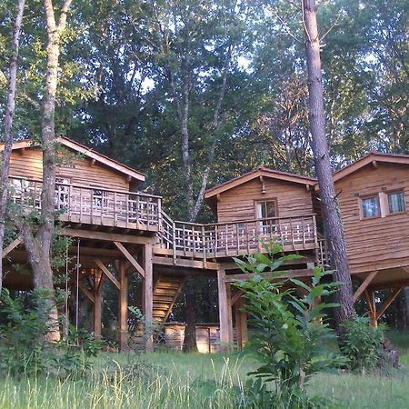 Les Cabanes Du Tertre Urval Екстериор снимка