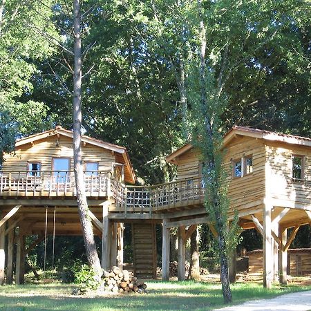 Les Cabanes Du Tertre Urval Екстериор снимка