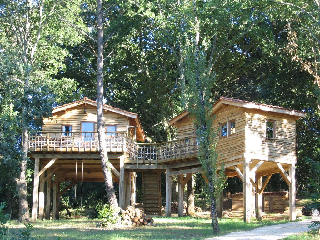 Les Cabanes Du Tertre Urval Екстериор снимка